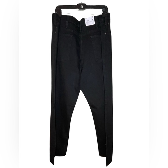 **CLEARANCE** GOODFELLOW & CO - Men’s Big & Tall Straight Fit Jeans. - Picture 2 of 6